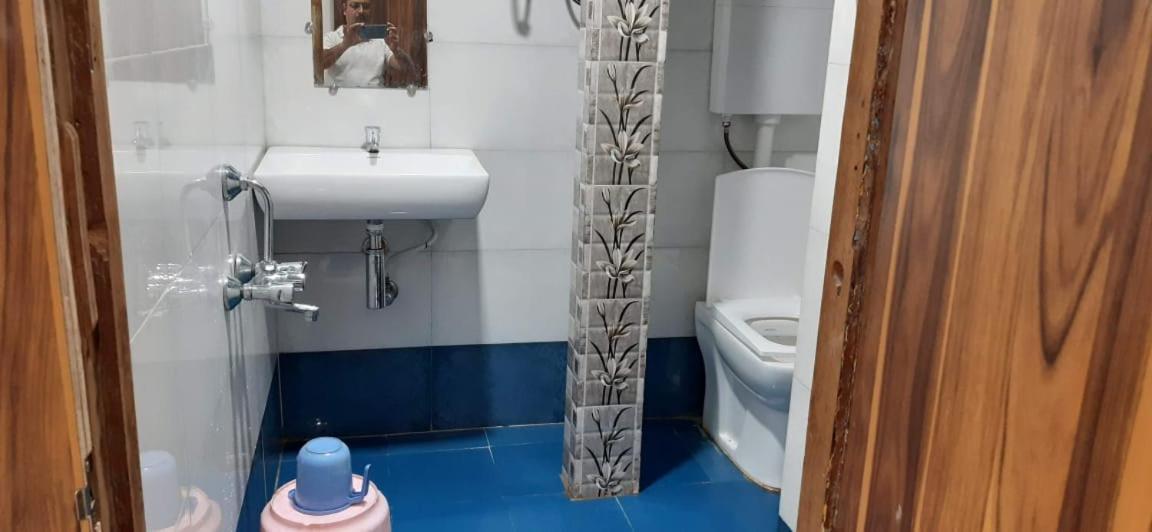 Hotel Rajvihar Pachmarhi ภายนอก รูปภาพ
